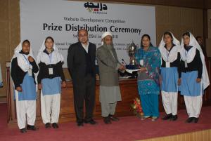 Ganadores en la ceremonia de premiación