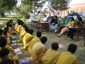 Discusión en una escuela de chicos