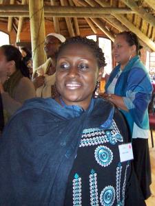 Ekaete Judith Umoh: Ekaete Judith Umoh, directrice du Family-Centred Initiative for Challenged Persons, a survécu la polio et fait maintenant du plaidoyer pour les femmes des handicaps. Elle était parmi les 100 femmes activistes qui ont été formées au premier FTX