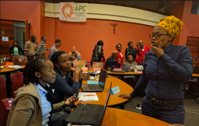  image linking to African women face widening technology gap 