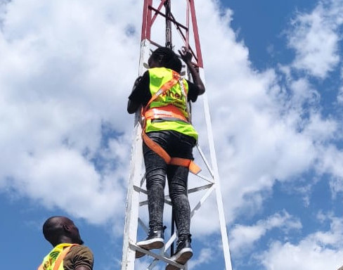 An activity of the School of Community Networks in Kenya. Photo: KICTANet