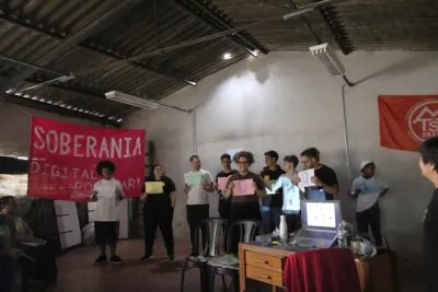  image linking to Uma receita popular para a soberania digital