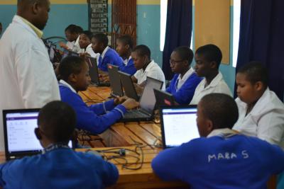  image linking to Community Networks Stories: Building access to digital learning in Malawi, where connectivity is usually "only accessible to a few elites"   