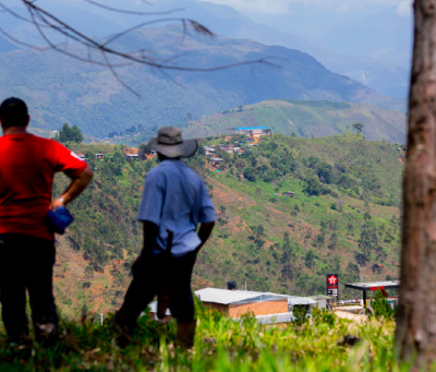  image linking to RedINC: oportunidades, conectividad y la esperanza de un territorio rural de Colombia 