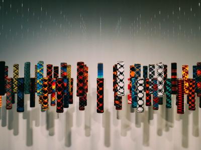 CC: BY (Adrien Olichon)-SA image linking to Consejo Asesor de Facebook: ¿La bala de plata para los problemas de la moderación de contenidos?